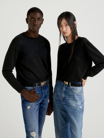 Black Women's Benetton Logo Crew Neck Sweaters | AU301926