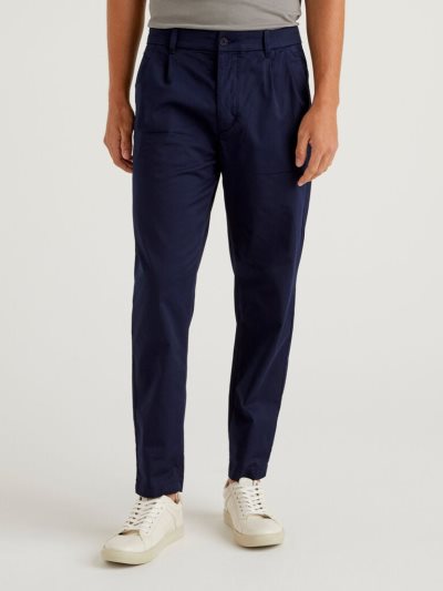 Dark Blue Men's Benetton Lightweight Carrot Fit Chinos | AU356489