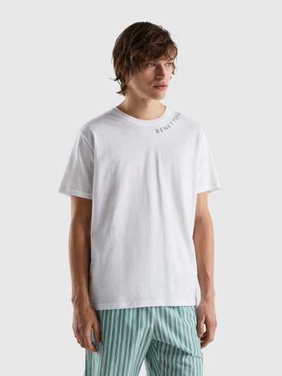 White Men's Benetton Print On The Crew Neck Shirts | AU867562